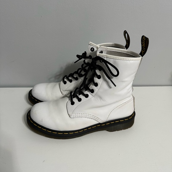 Dr. Martins 1460 white leather boots - Picture 3 of 6